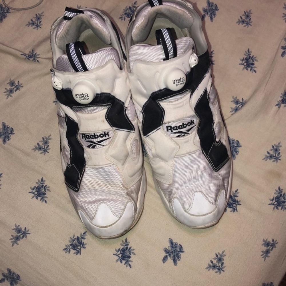 Reebok pumps classic